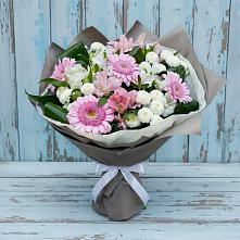 Букет цветов из:  Герберы, Альстромерии и Хризантемы #REPLACE_PRED# Зиме