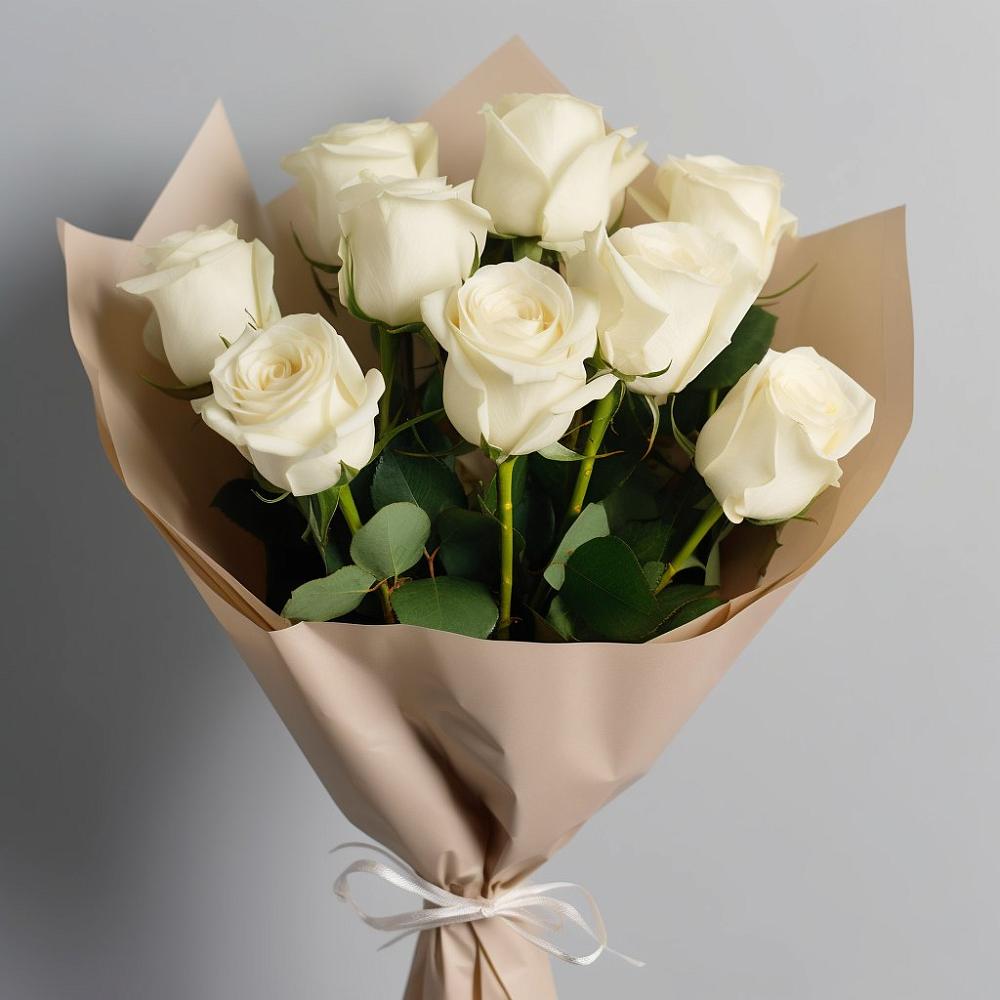 Букет 9 Белых роз Эдлесс Лав в Зиме