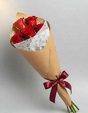 Букет цветов из:  Розы в Зиме