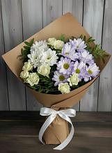 Букет цветов из:  Хризантемы и Розы в Зиме