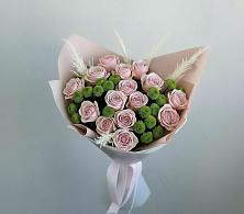 Букет цветов из:  Розы и Хризантемы в Зиме